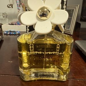 Daisy by Marc Jacobs